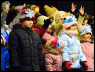 Adventní kouzlo na dolanském hřišti: tvoření, zpěv i poctivé hody